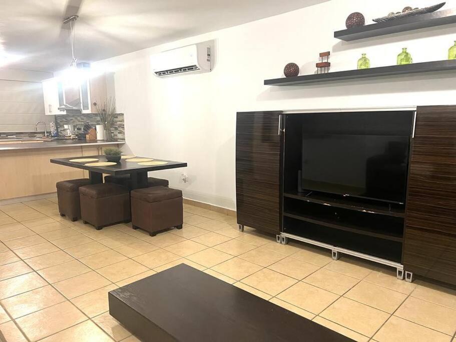Cozy Apartment In Aquatika Loiza Zewnętrze zdjęcie